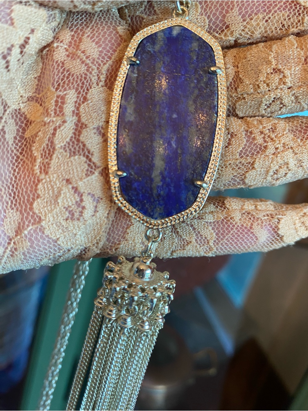 Kendra Scott Necklace - Picture 8 of 8